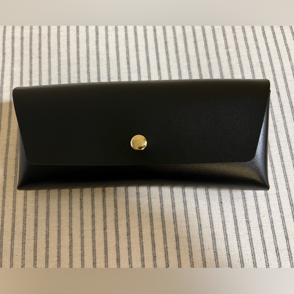 Sunglasses case